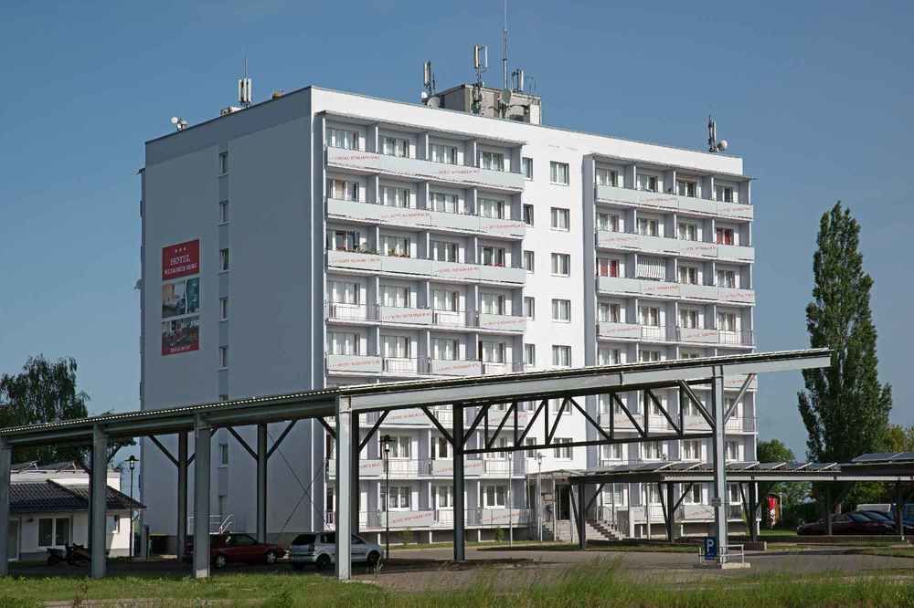 Hotel Weimarer Berg Apolda Exterior foto